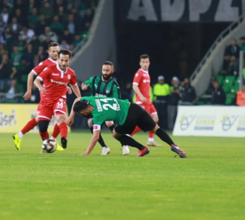 Sakaryaspor Samsunspor maç fotoğrafları