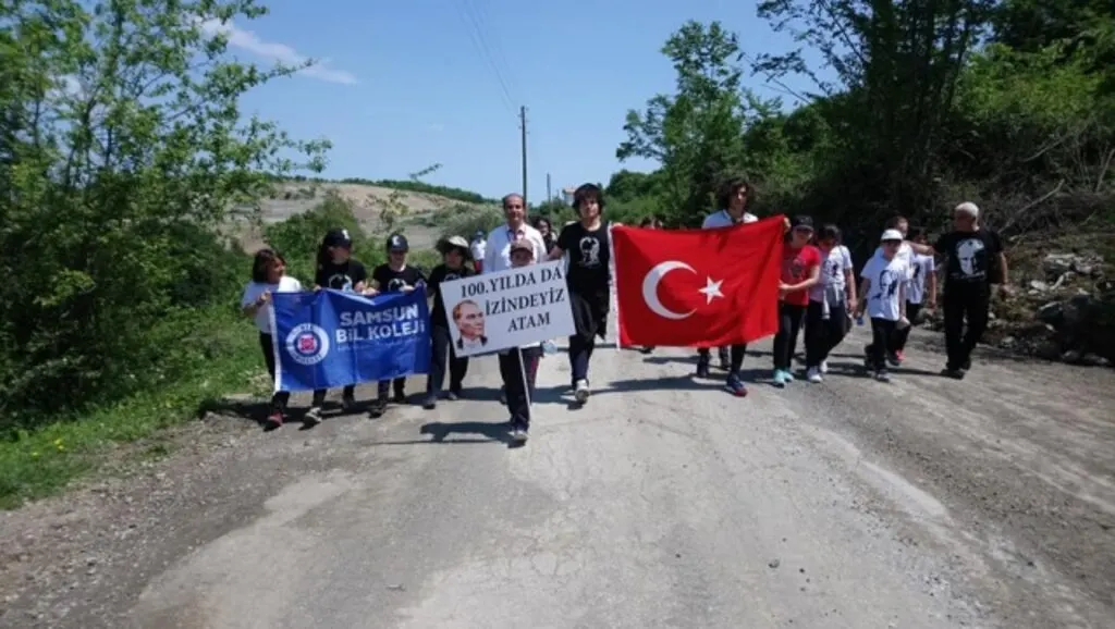 SAMSUN BİL KOLEJİ ÖĞRENCİLERİ KURTULUŞ YOLUNDAN HAVZA'YA GİTTİLER