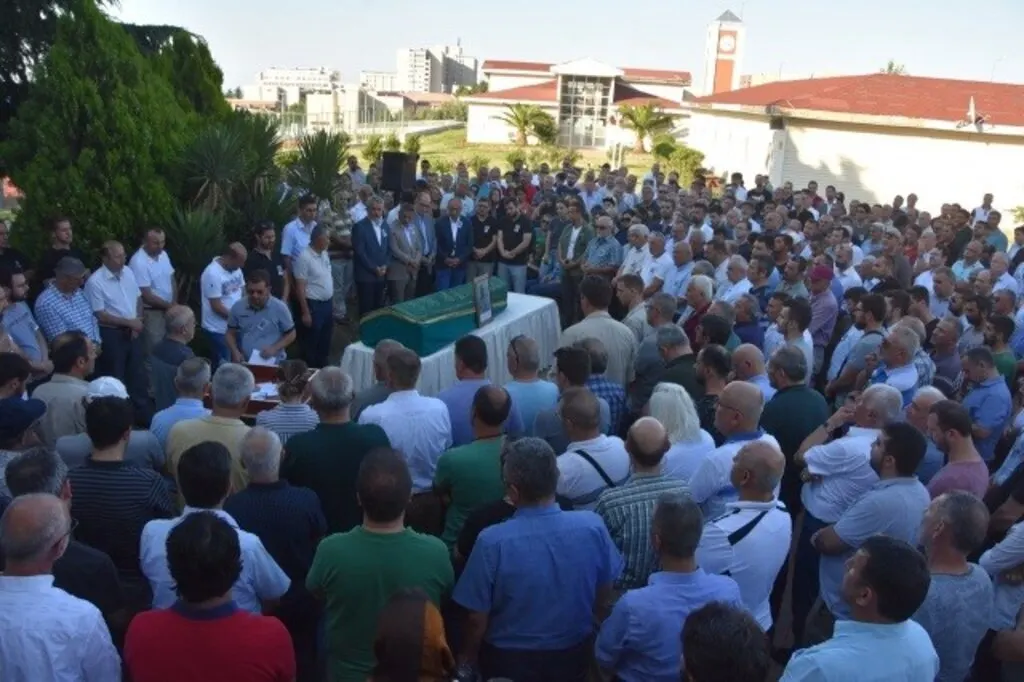 Merhum Dekan Taşmektepligil Gözyaşlarıyla Memleketine Uğurlandı