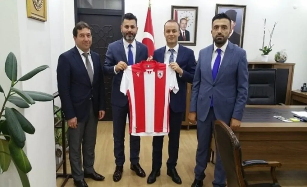 Başkan Seven'den Kaymakam Dinçer'e ziyaret