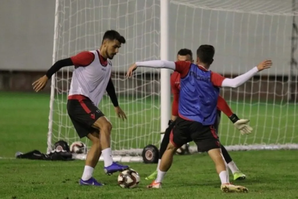 Samsunspor Kırklarelispor maçı hazırlıklarına başladı