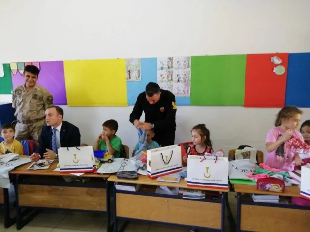 SALIPAZARI PROTOKOLÜN'DEN DÜNYA KIZ ÇOCUKLARI GÜNÜ ZİYARETİ