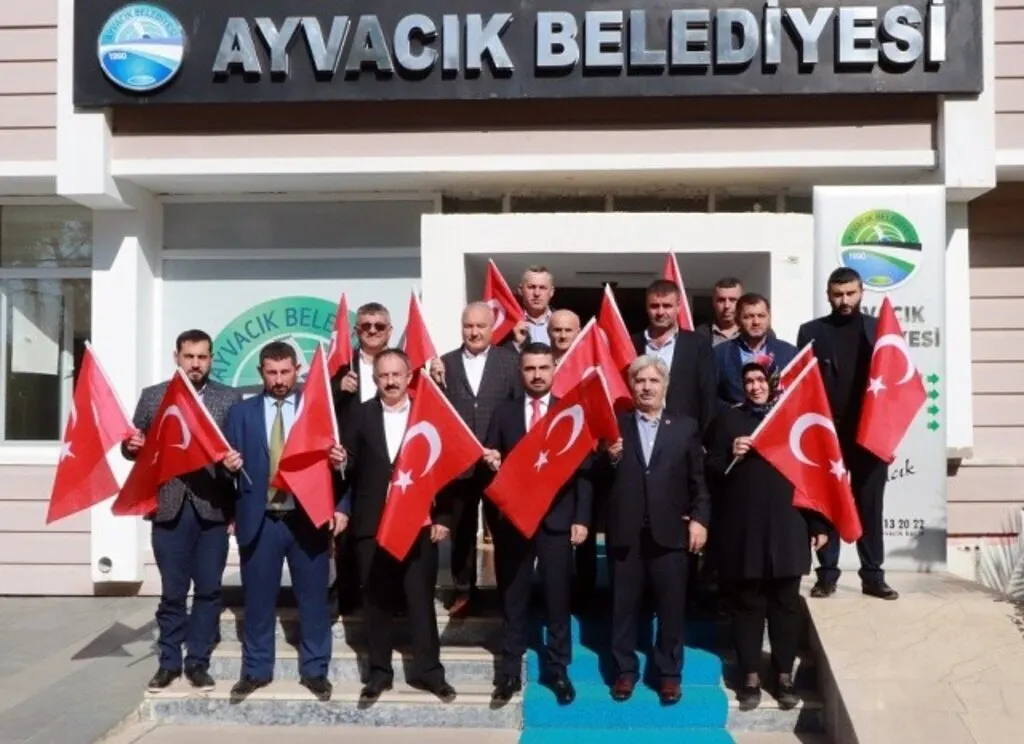 AYVACIK BELEDİYESİ MECLİSİNDEN BARIŞ PINARI HAREKATINA TAM DESTEK