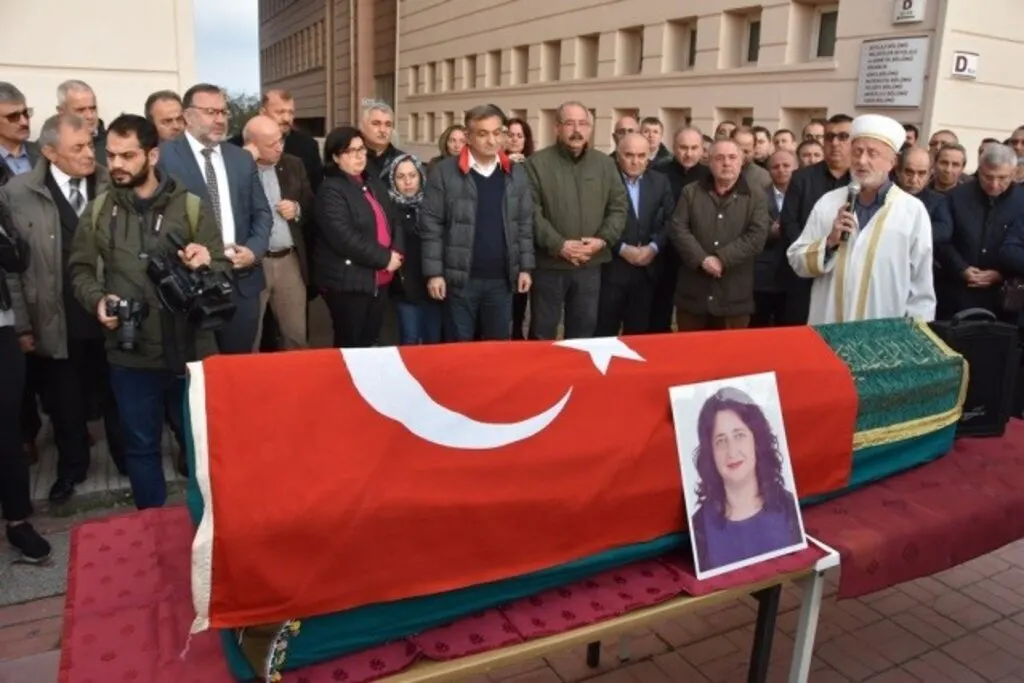 Prof. Dr. Emine Coşkun’a Hazin Veda