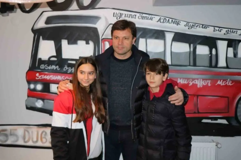 Üniversiteli Samsunsporlular Derneği'nde (ÜSD) coşkulu açılış