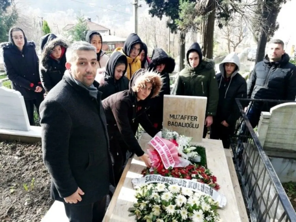 İlkadımlı sporcular Muzaffer Badallıoğlu'nu unutladı
