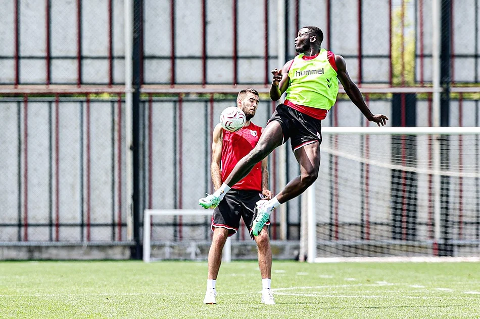 Samsunspor Hazırlık Maçları Belli Oldu! İşte Hollanda Kampı Programı ve Rakipler - Fotoğraf 8