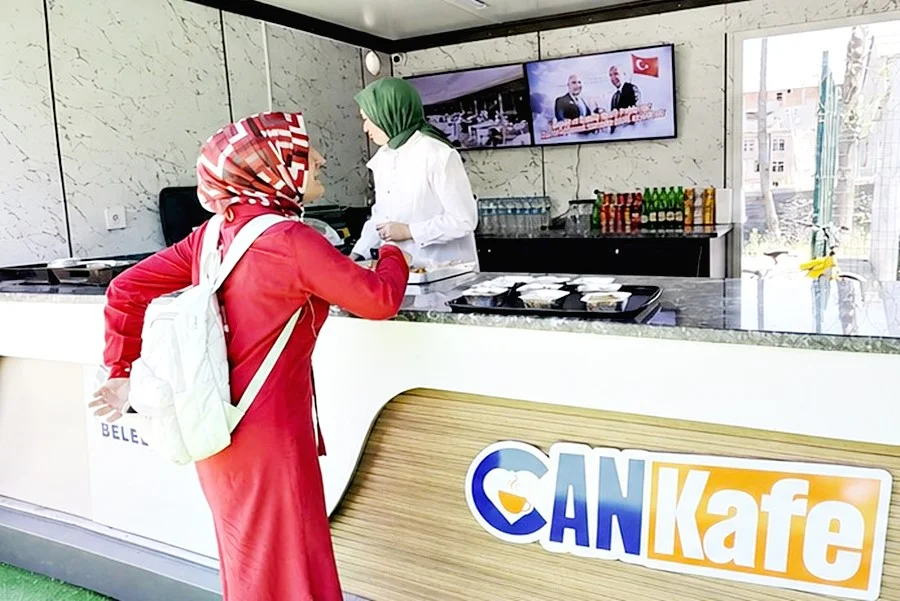 Canik Belediyesi'nden Can Kafe ve Can Sofrası'nda  Aşure İkramı - Fotoğraf 3