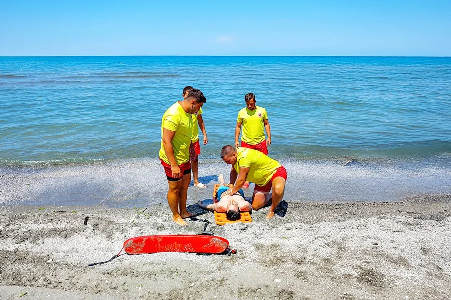 Samsun Büyükşehir Belediyesi cankurtaran ekiplerinden gerçeğini aratmayan tatbikat - Fotoğraf 3