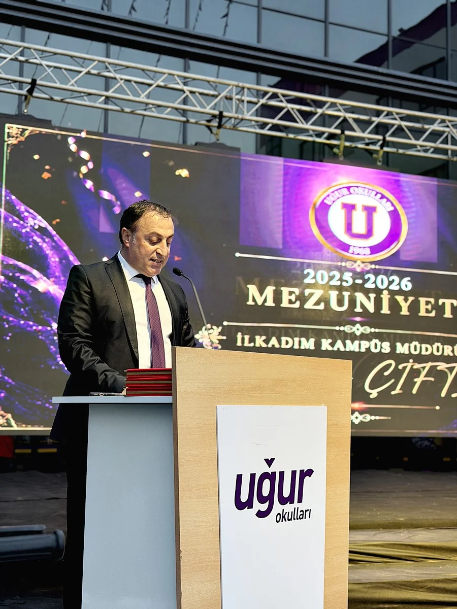 Samsun Uğur Okulları’nda mezunlar geleceğe uğurlandı - Fotoğraf 5