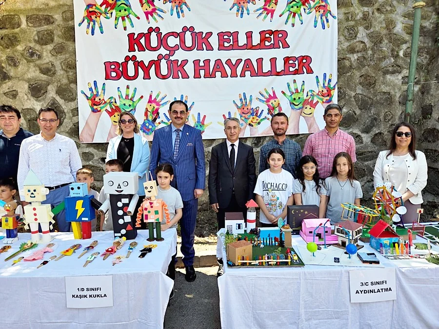CANİK’DE AÇILAN RESİM SERGİSİ’NE TAM NOT - Fotoğraf 9