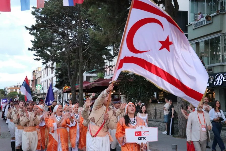 36. Uluslararası Samsun Halk Oyunları Festivali Coşkulu Başladı - Fotoğraf 4