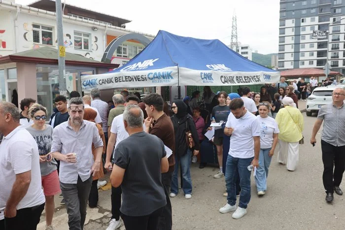 Canik Belediyesi'ndan YKS Maratonuna Büyük Destek - Fotoğraf 8