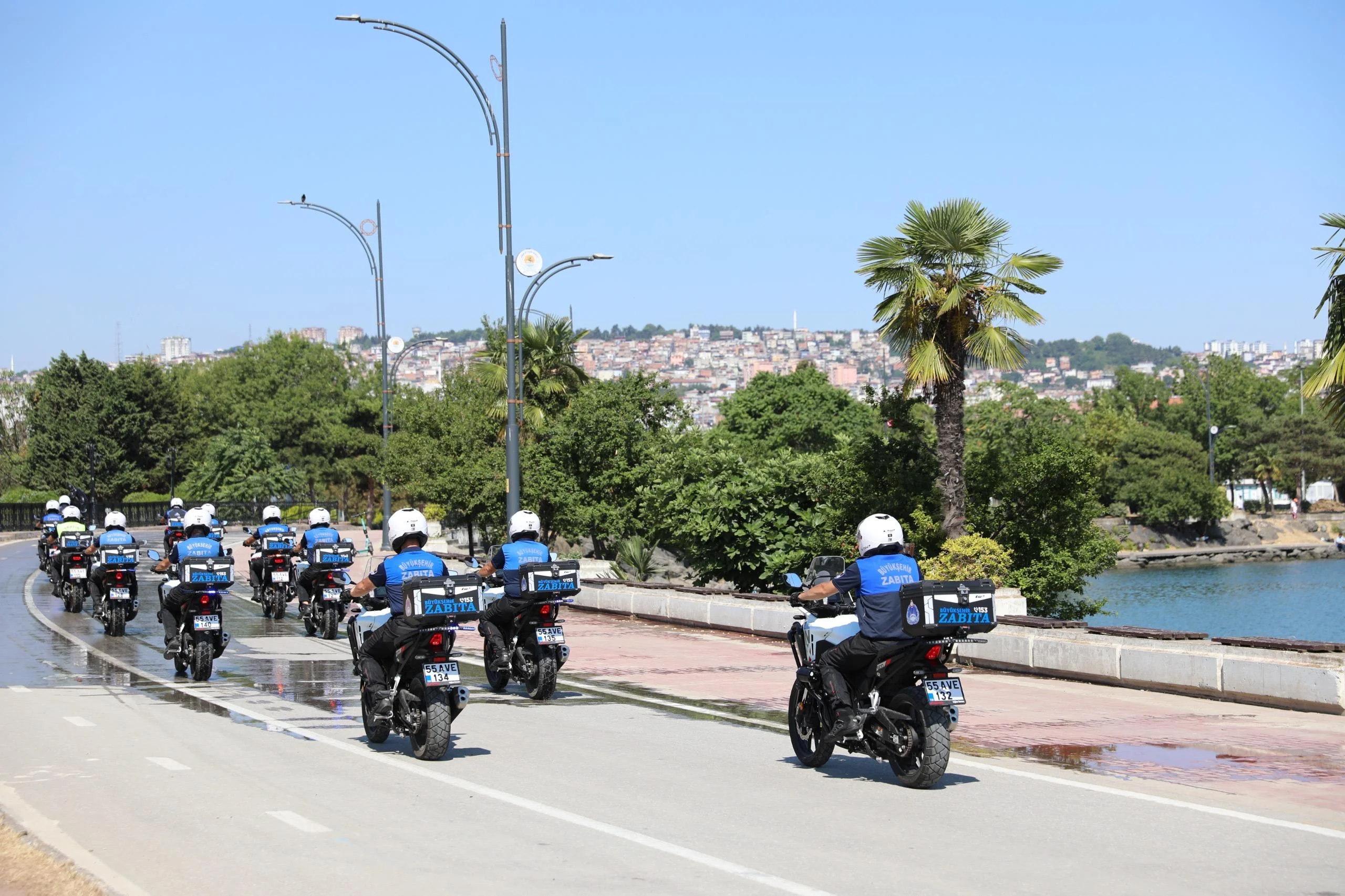 SAMSUN'DA MOTOSİKLETLİ ZABITA EKİPLERİ İLE ETKİN VE HIZLI HİZMET - Fotoğraf 5