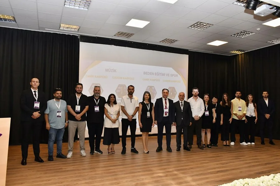 Samsun Uğur Okulları 1000’i Devirdi: Yeni Eğitim Yılı Güçlü Kadroyla Başladı - Fotoğraf 7