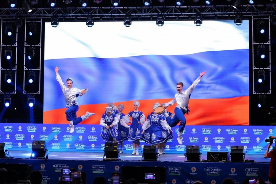 36. Uluslararası Samsun Halk Oyunları Festivali Coşkulu Başladı - Fotoğraf 24