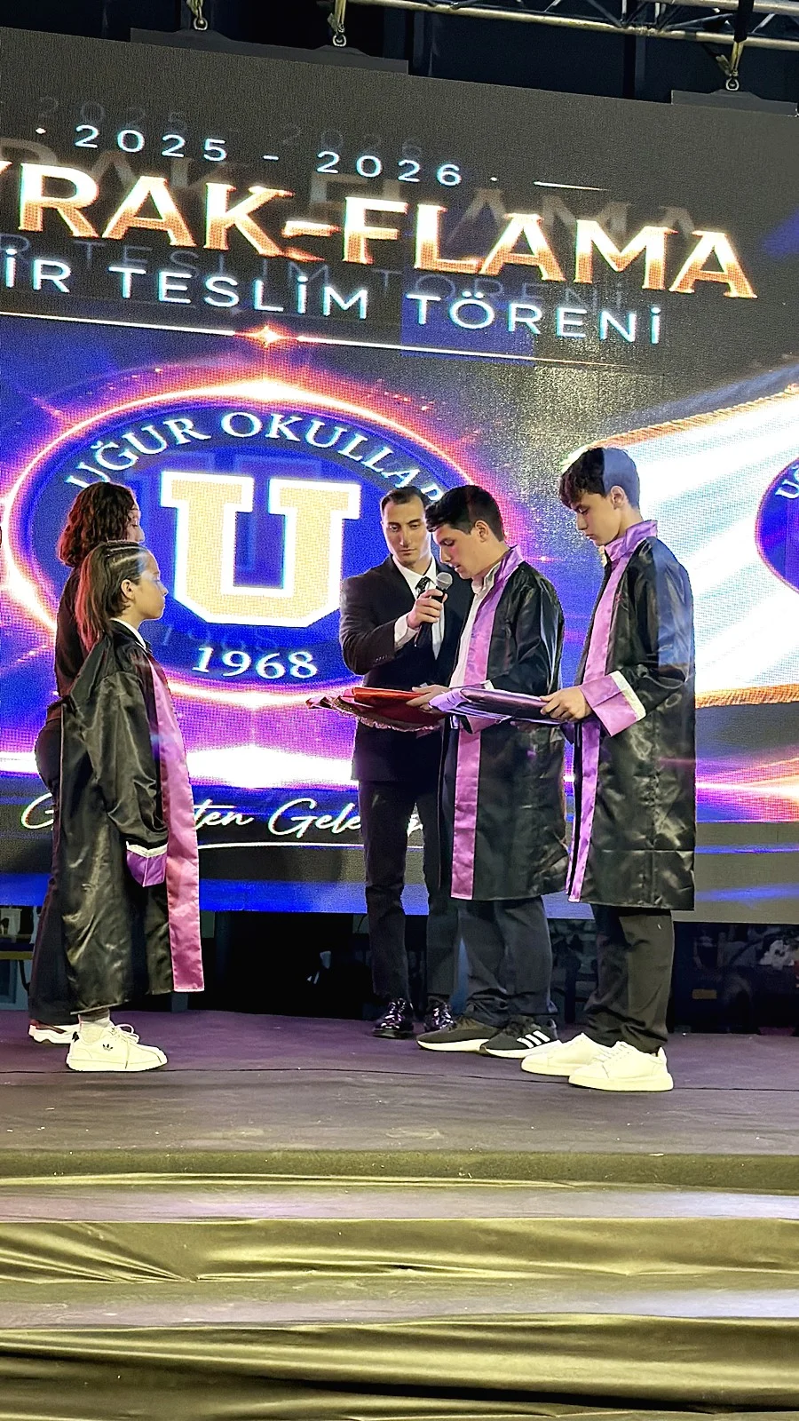 Samsun Uğur Okulları’nda mezunlar geleceğe uğurlandı - Fotoğraf 9