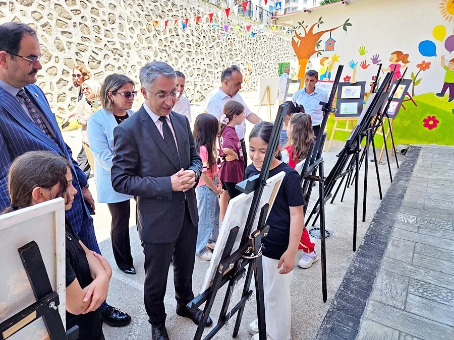 CANİK’DE AÇILAN RESİM SERGİSİ’NE TAM NOT - Fotoğraf 4