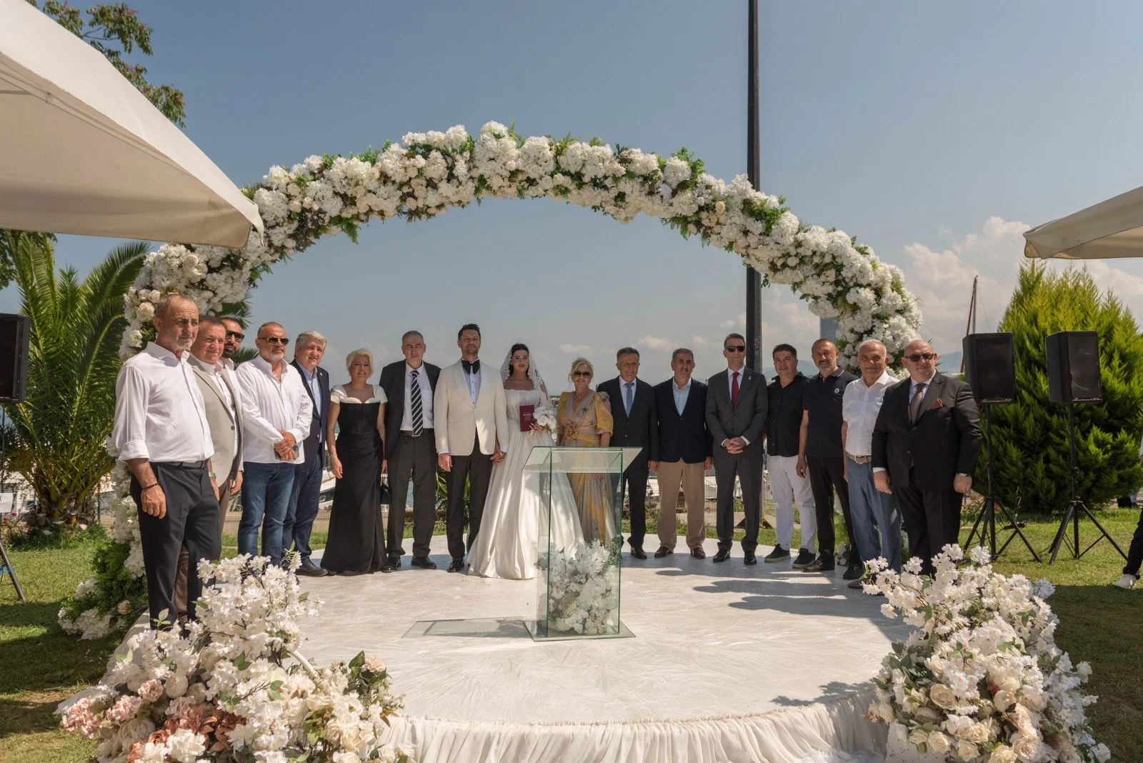 Erman Çubukçu ve İlayda Yağmur Billay Görkemli Düğünle Dünyaevine Girdi - Fotoğraf 6