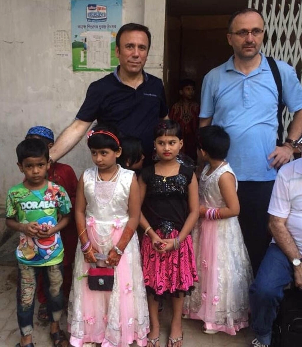 Osman Genç'in Bangladeş ziyareti - Resim 1