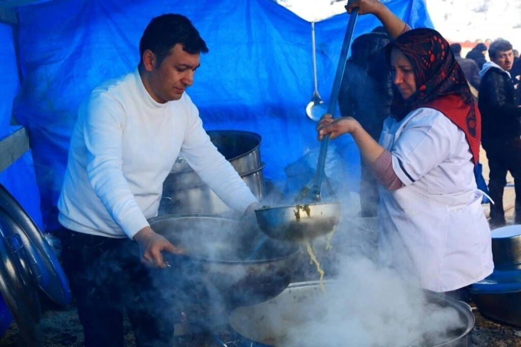 Yaylalar diyarı Karadeniz kış festivallerinde de iddialı - Resim 13