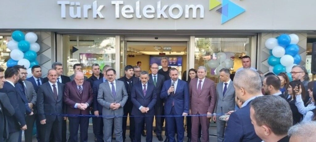 Türk Telekom’un yenilenen  Atakum Müşteri Merkezi Hizmete Girdi - Resim 12