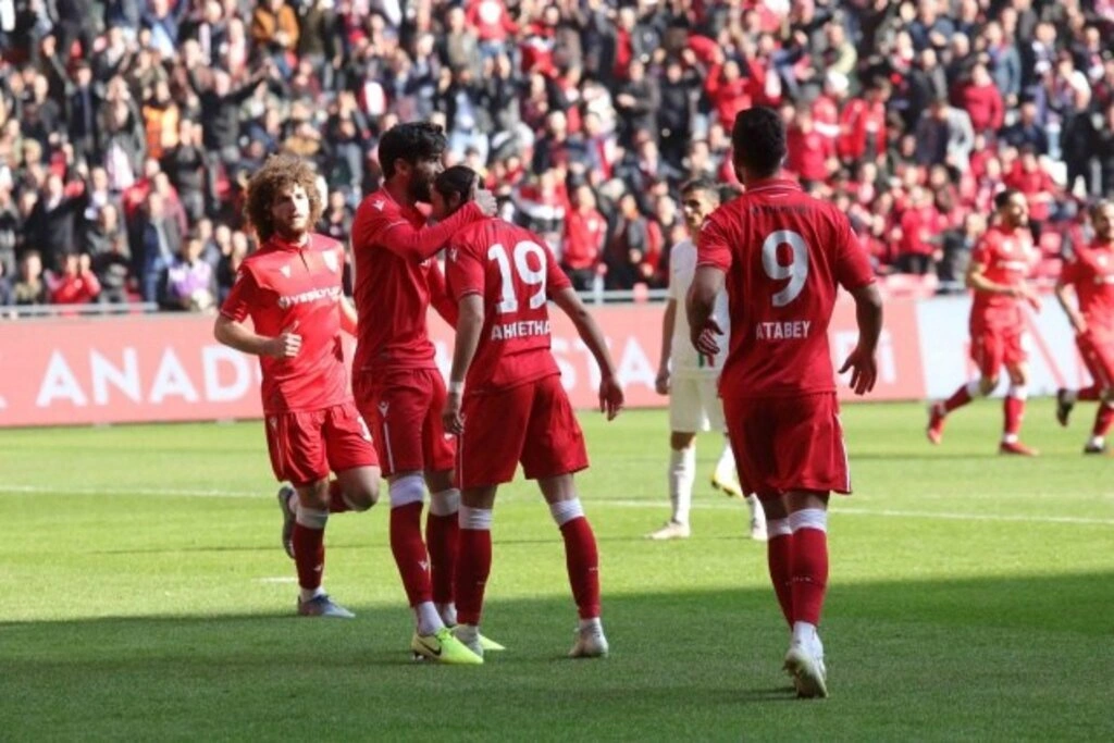 Yılport Samsunspor 3 Amed Sportif 0 - Resim 18