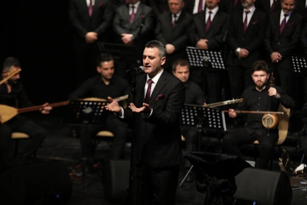İlkadım Belediyesi Türk Halk Müziği Korosundan Unutulmaz Konser - Resim 2