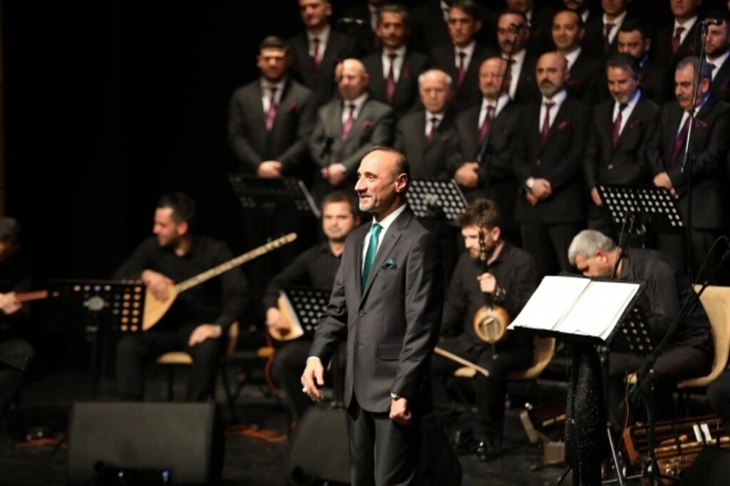 İlkadım Belediyesi Türk Halk Müziği Korosundan Unutulmaz Konser - Resim 5
