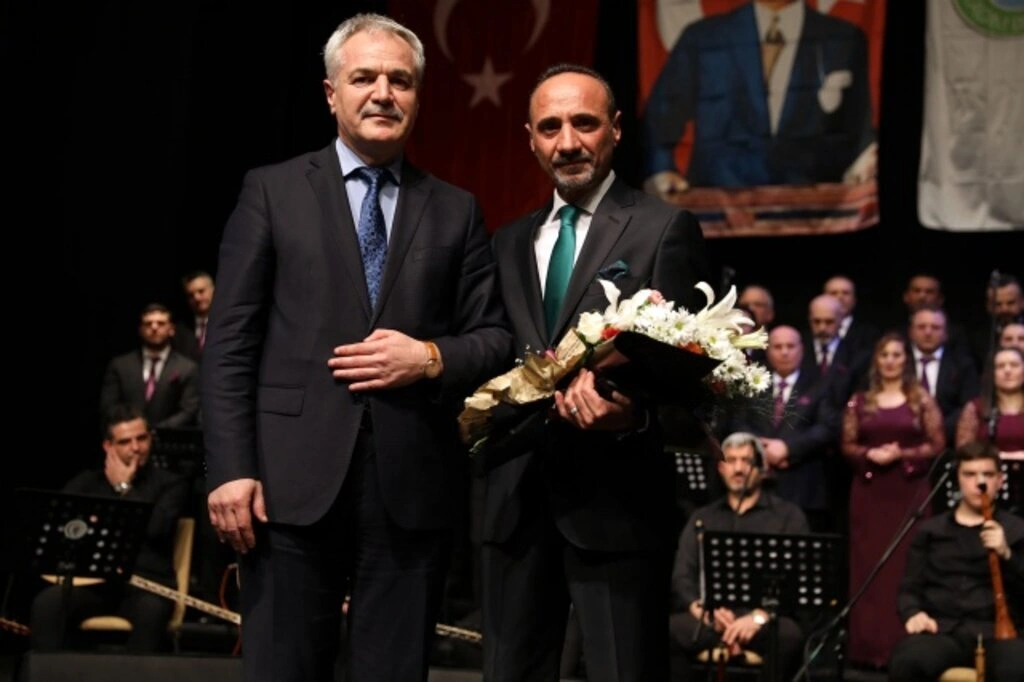 İlkadım Belediyesi Türk Halk Müziği Korosundan Unutulmaz Konser - Resim 4