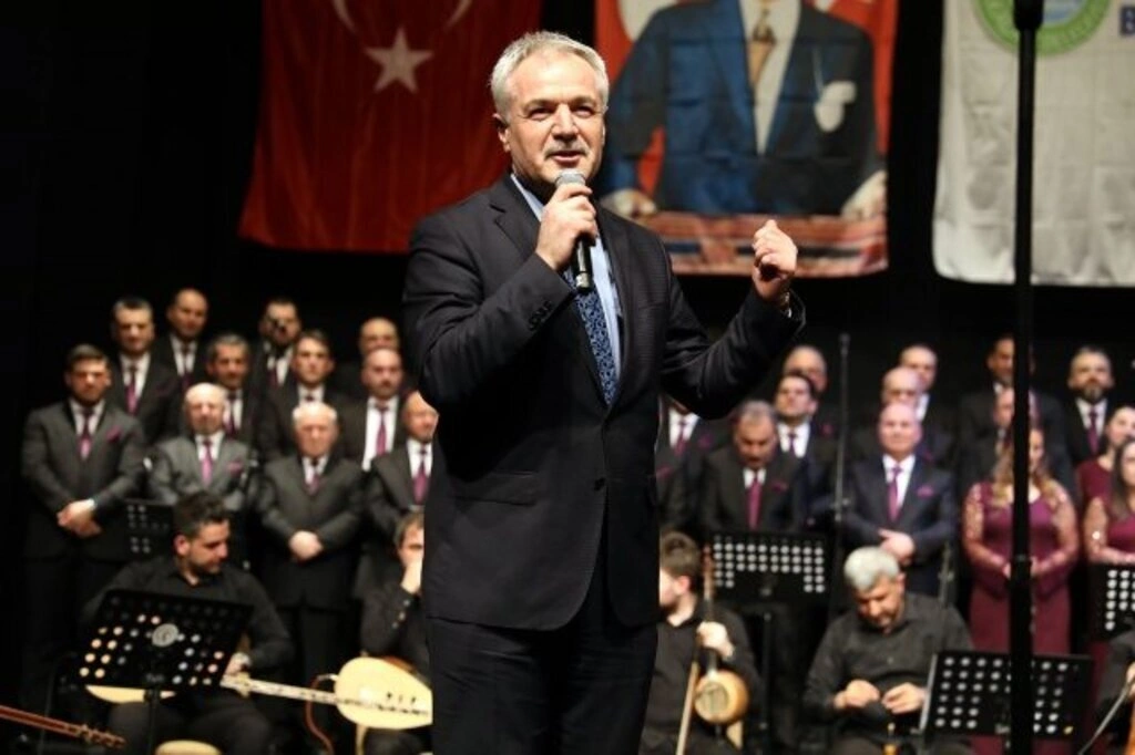 İlkadım Belediyesi Türk Halk Müziği Korosundan Unutulmaz Konser - Resim 14