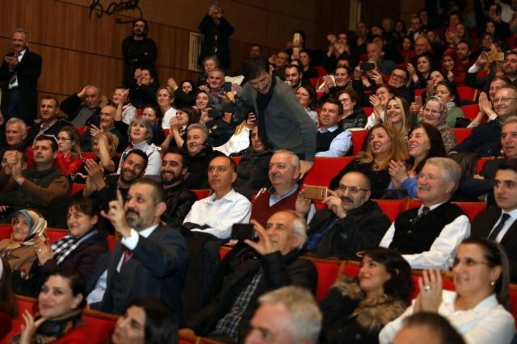 İlkadım Belediyesi Türk Halk Müziği Korosundan Unutulmaz Konser - Resim 8