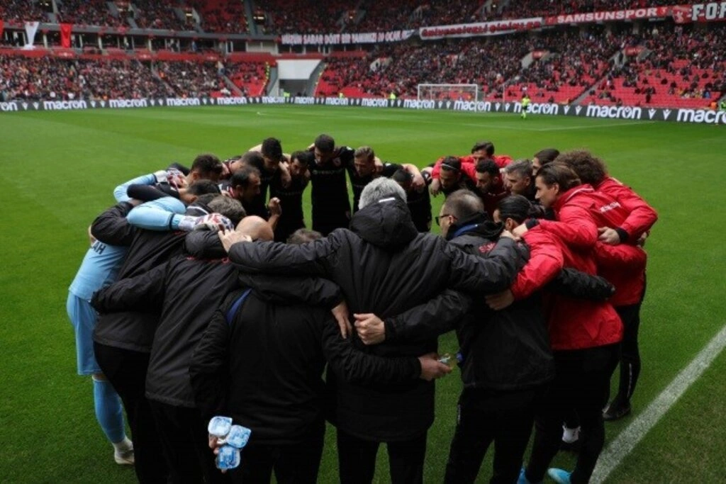 Samsunsporlu futbolculardan asker selamı, Samsunspor İnegölspor maç fotoğrafları - Resim 27