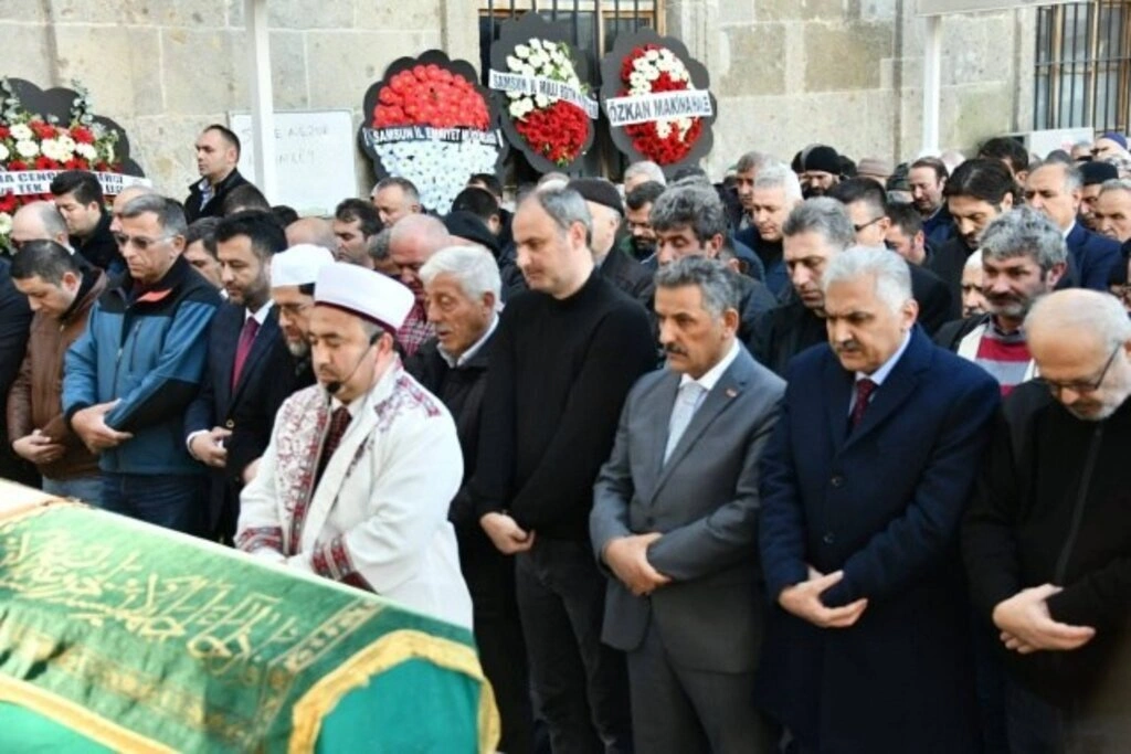 Çarşamba'daki acı kazada yaralanan Sude Nezor'da hayatını kaybetti - Resim 3