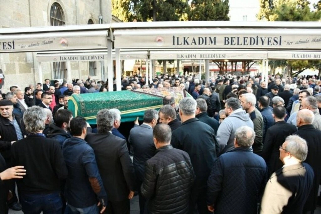 Çarşamba'daki acı kazada yaralanan Sude Nezor'da hayatını kaybetti - Resim 6