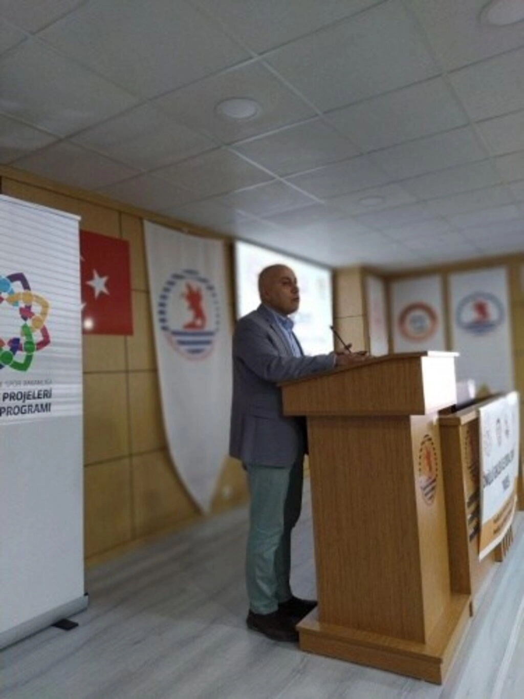 Gönüllü Gençler İle Sosyal Sorumluluk Projesi - Resim 2