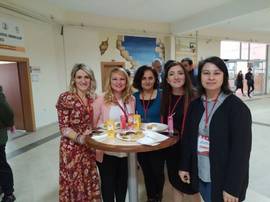 Gönüllü Gençler İle Sosyal Sorumluluk Projesi - Resim 8