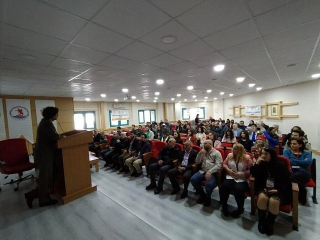 Gönüllü Gençler İle Sosyal Sorumluluk Projesi - Resim 9