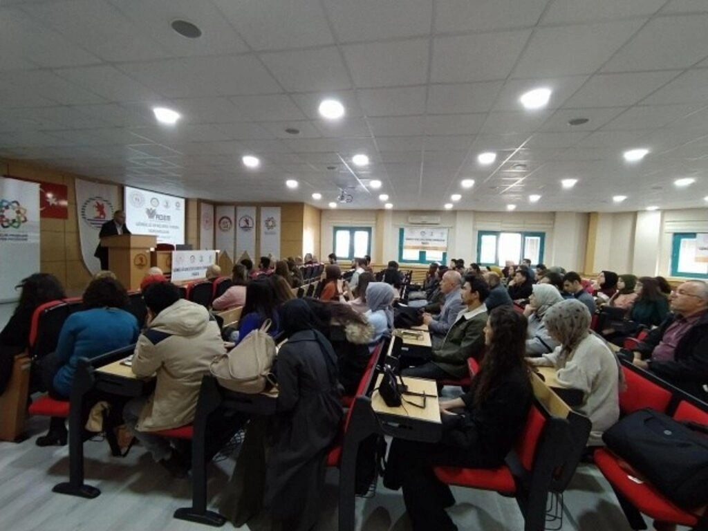 Gönüllü Gençler İle Sosyal Sorumluluk Projesi - Resim 11