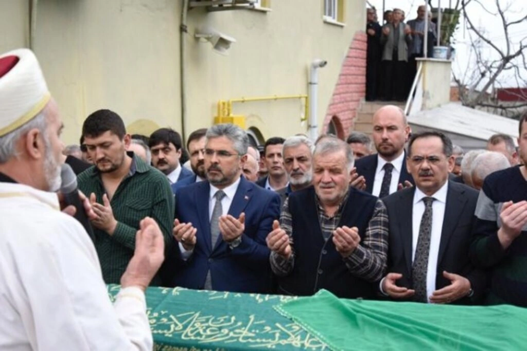 Ayşegül Köse dualarla son yolculuğuna uğurlandı - Resim 7