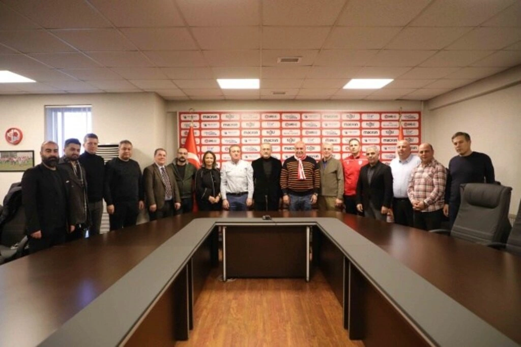 Samsunspor Derneği'nde görev dağılımı yapıldı - Resim 1