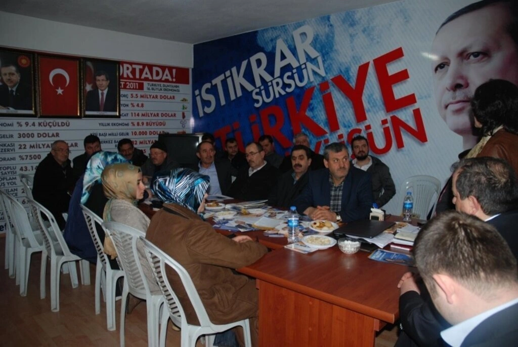 Teşkilatların içinden çıkan isim; Emine Karaçuha Yılmaz  - Resim 17