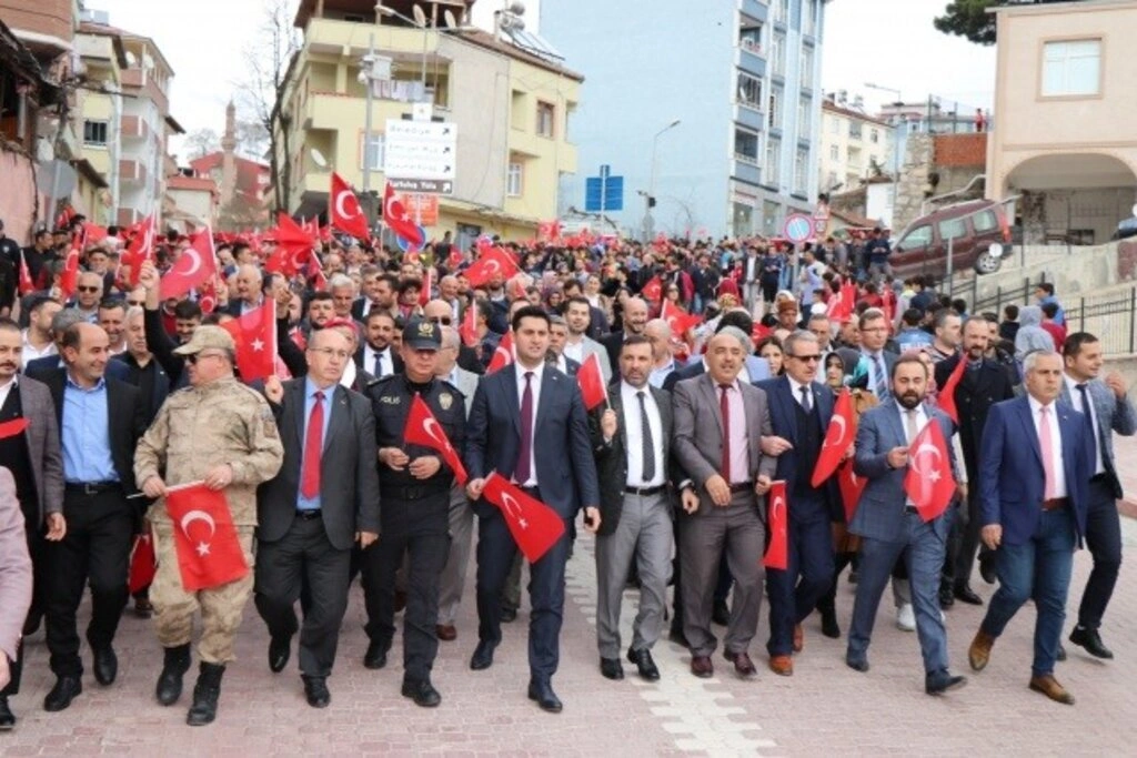 Kavak'ta Şehitlere Saygı Birlik ve Beraberlik Yürüyüşü Düzenlendi - Resim 5