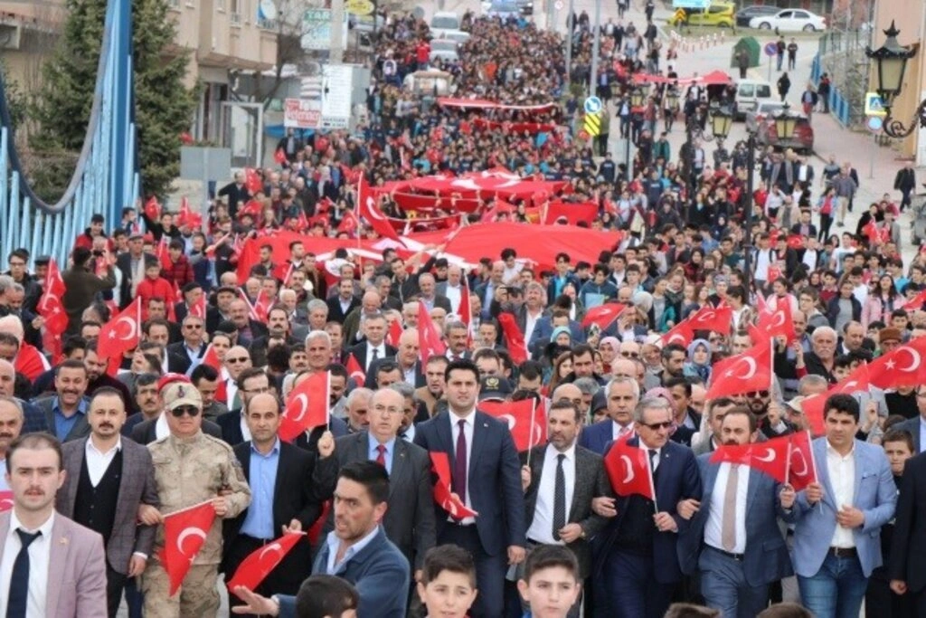 Kavak'ta Şehitlere Saygı Birlik ve Beraberlik Yürüyüşü Düzenlendi - Resim 6
