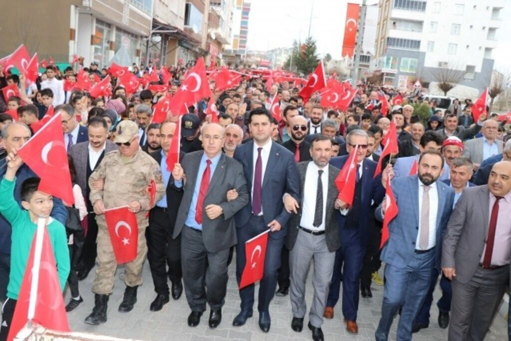 Kavak'ta Şehitlere Saygı Birlik ve Beraberlik Yürüyüşü Düzenlendi - Resim 11