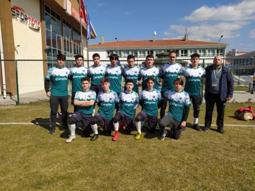 Samsun U 18 Erkek Ragbi Takımları Finallerde - Resim 2