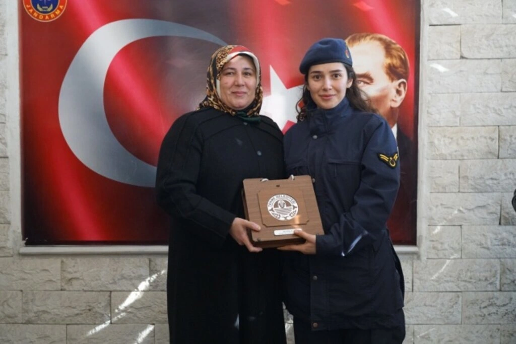 Termeli kadınlar Mehmetçiğin yanında - Resim 2