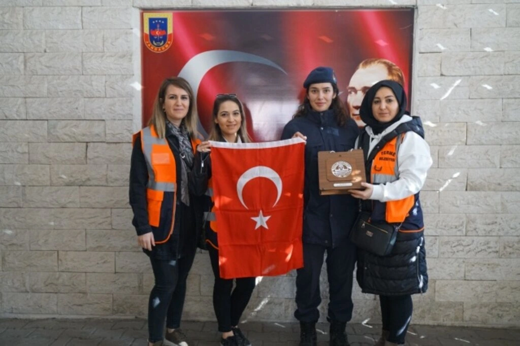 Termeli kadınlar Mehmetçiğin yanında - Resim 3