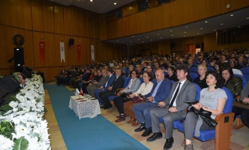 OKTAM Kadınlar Korosu’ndan Türküler Bizi Söyler Konseri - Resim 8