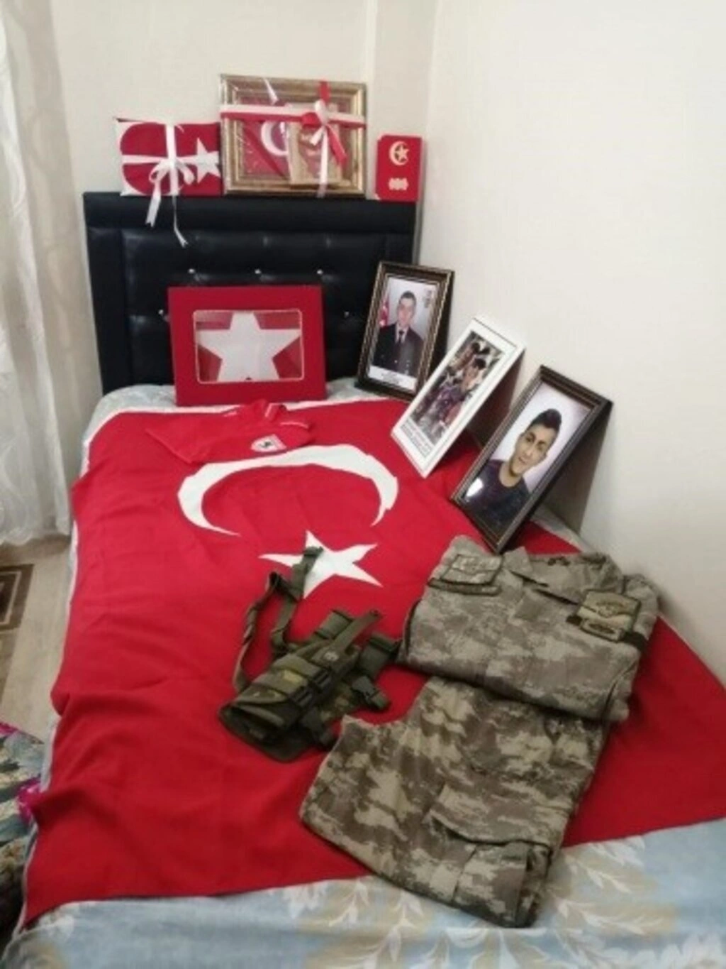 Türk Kızılayı Canik Şubesi Şehit Pakel’in ailesini ziyaret etti - Resim 4
